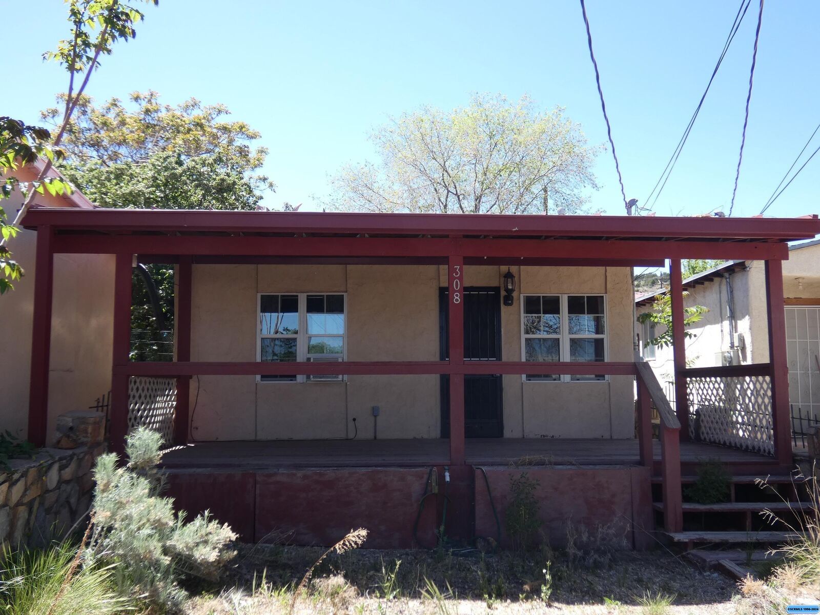 Property Photo:  308 S Arizona Street  NM 88061