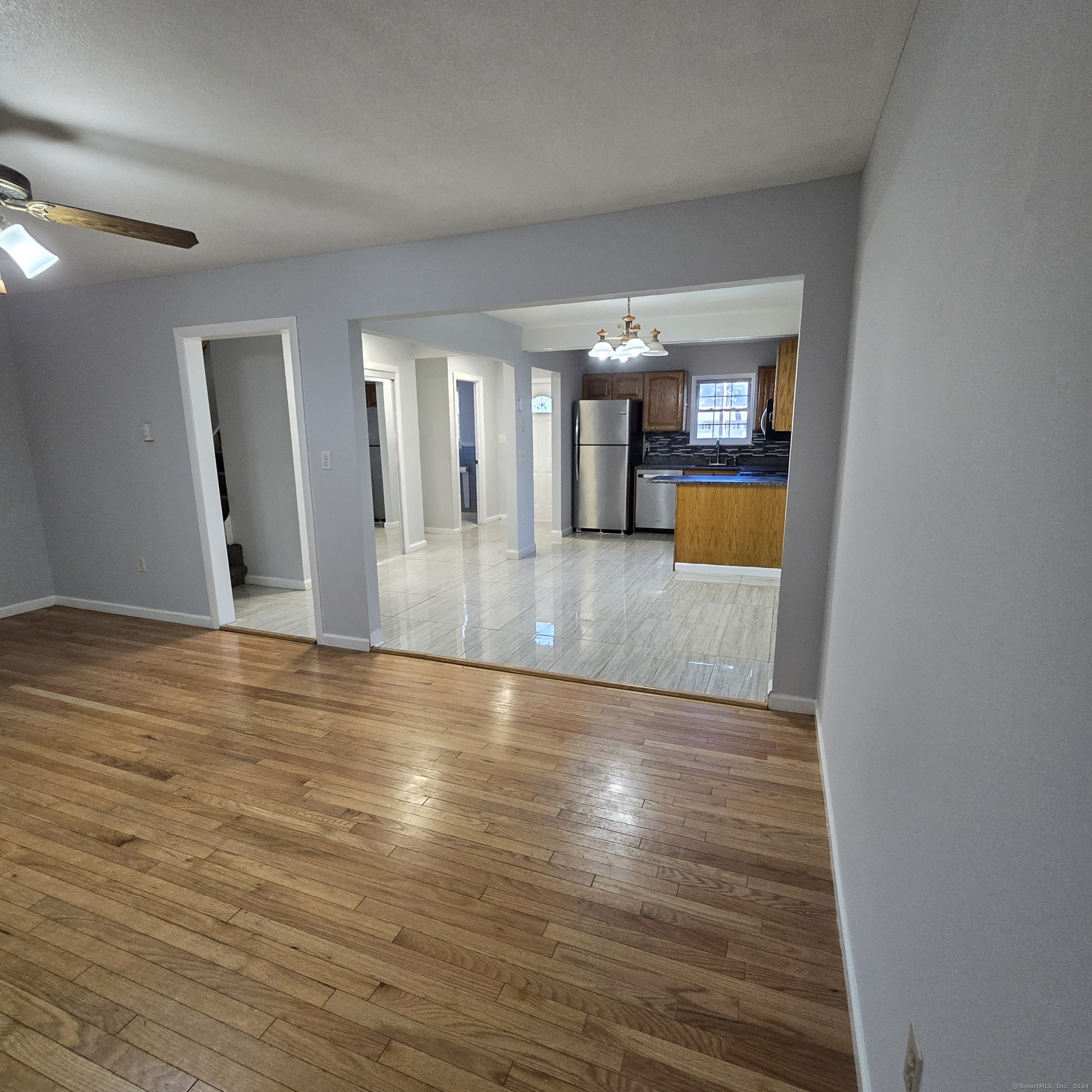 Property Photo:  3 Carter Heights 3  CT 06479 