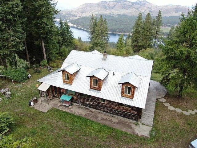 Property Photo:  1644 B Bear Mountain Way  WA 99141 