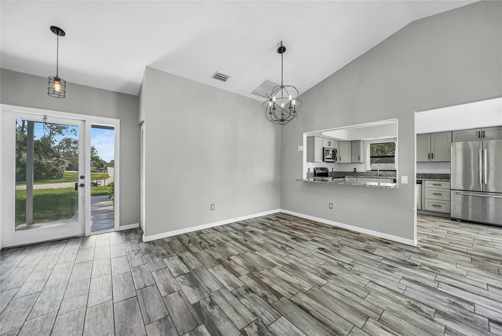 Property Photo:  14512 Elwood Avenue  FL 33953 