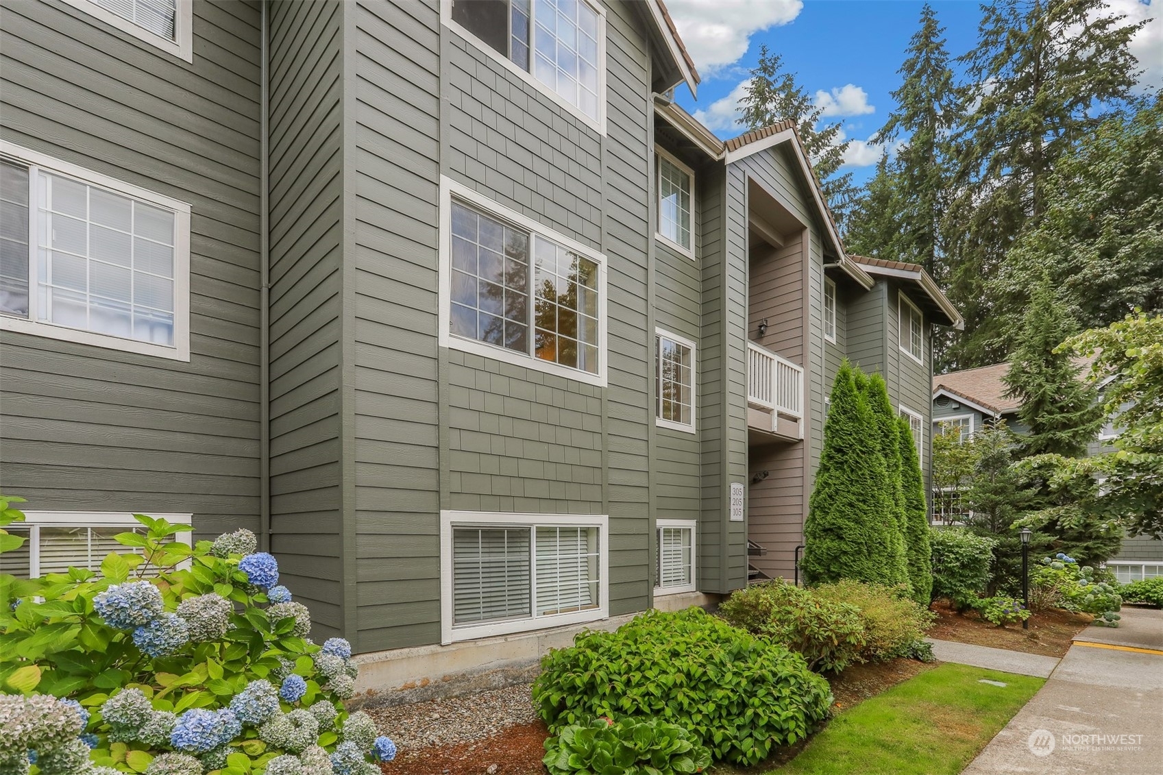 Property Photo:  15433 Country Club Drive C-205  WA 98012 