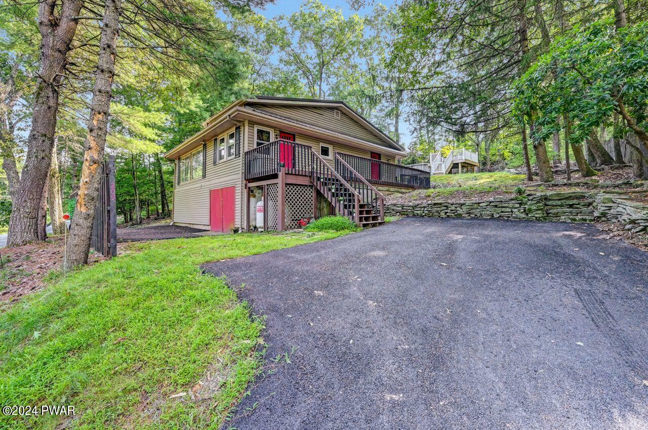 Property Photo:  209 Shiny Mountain Road  PA 18426 