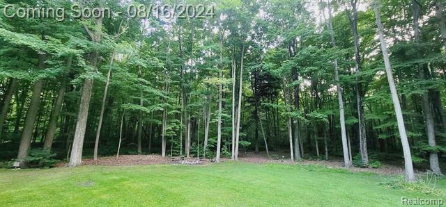 Property Photo:  3333 Deerwood Drive  MI 48049 