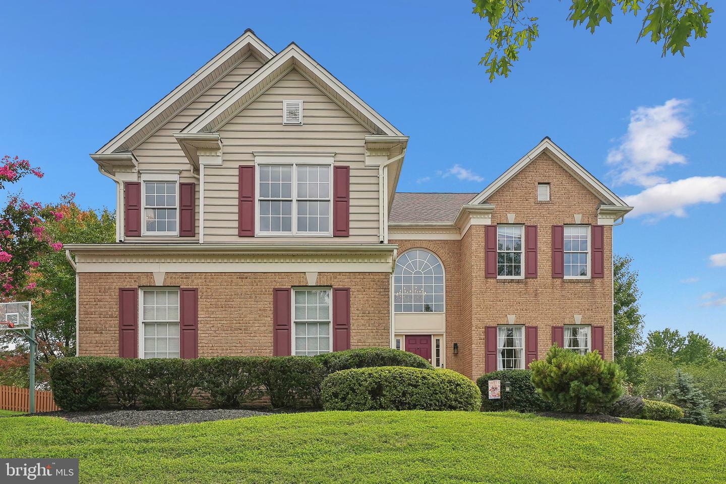 Property Photo:  15135 Jupiter Hills Lane  VA 20169 