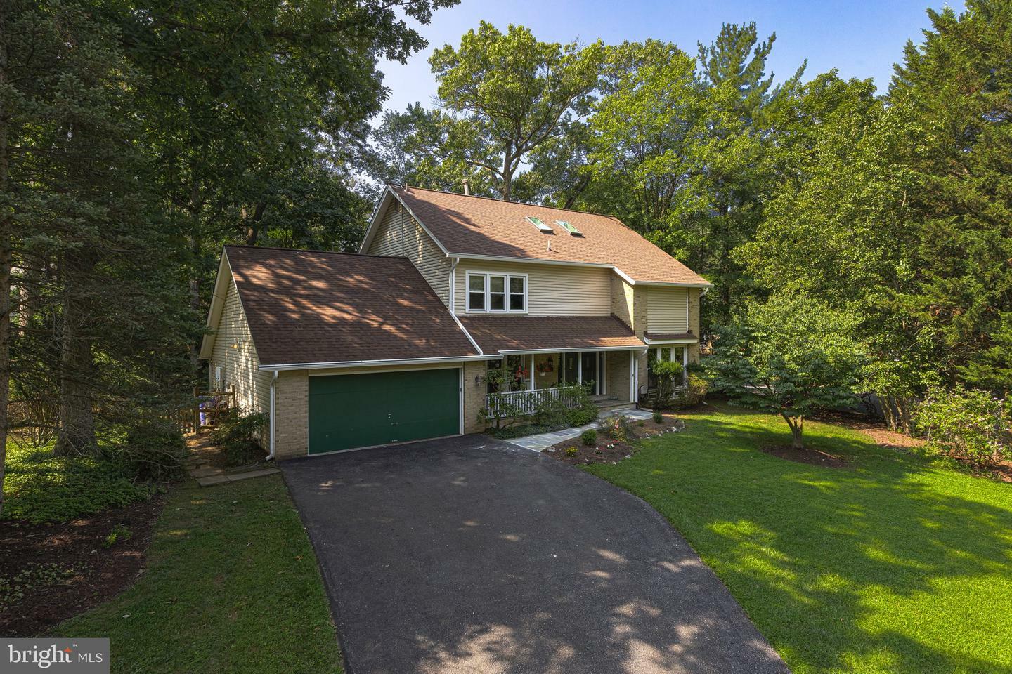 Property Photo:  11604 Flints Grove Lane  MD 20878 