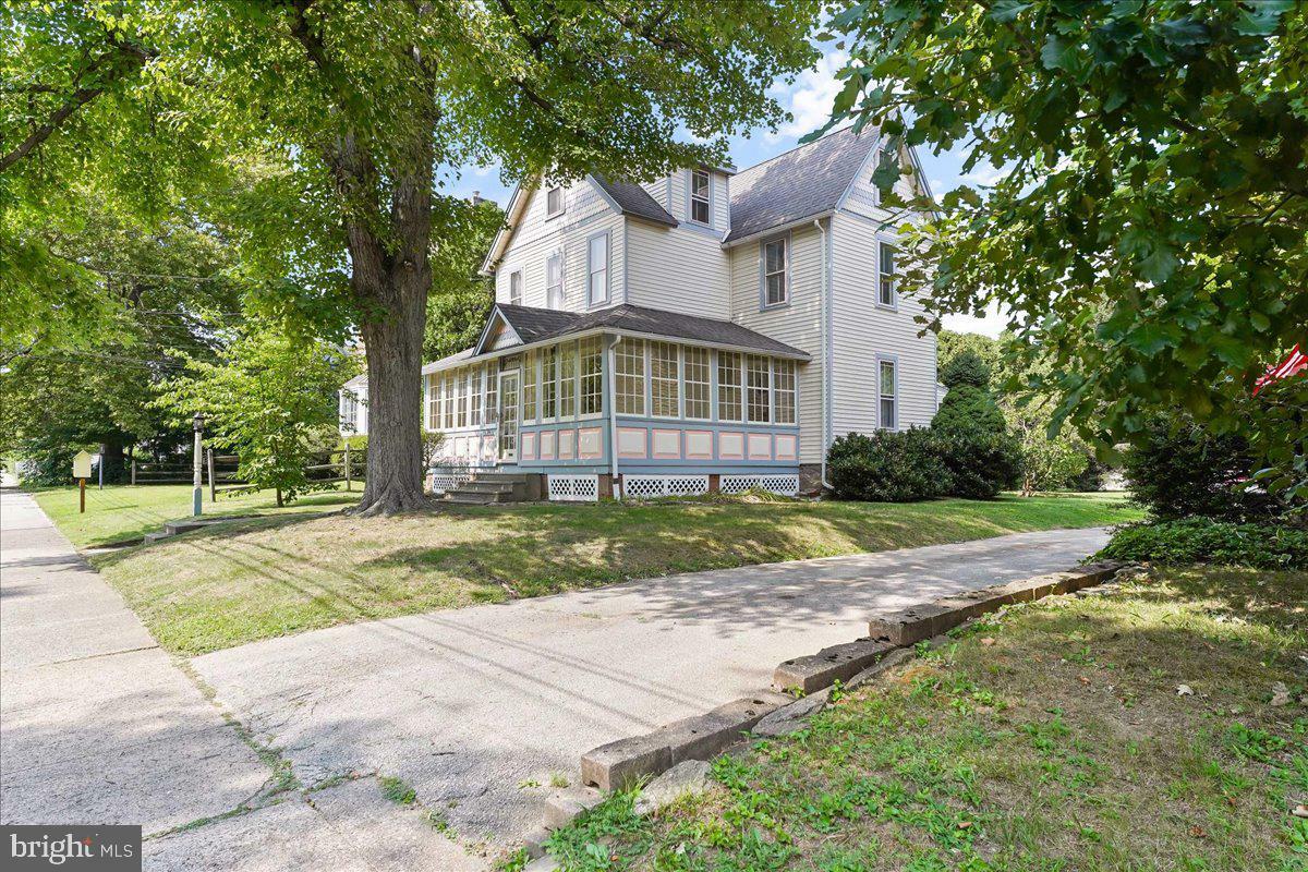 Property Photo:  120 President Avenue  PA 19070 