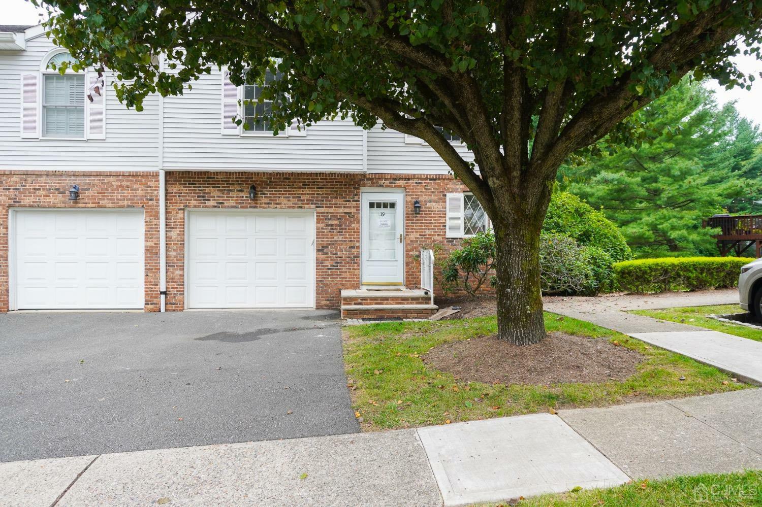 Property Photo:  39 Jaime Court  NJ 07950 