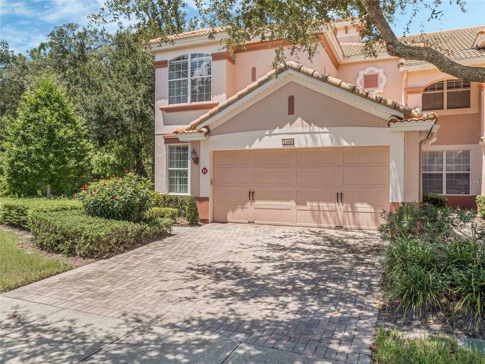 Property Photo:  1308 Gilford Point Lane  FL 33896 