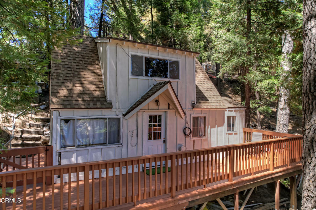 Property Photo:  737 Old Toll Road  CA 92391 