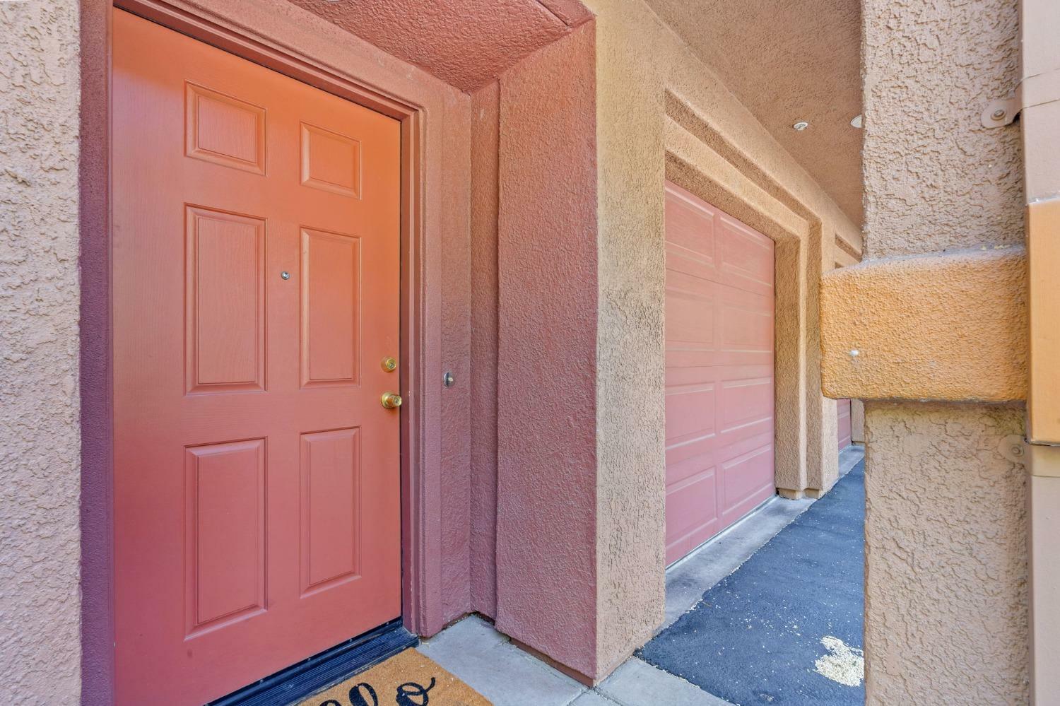 Property Photo:  2001 Club Center Drive 6114  CA 95835 