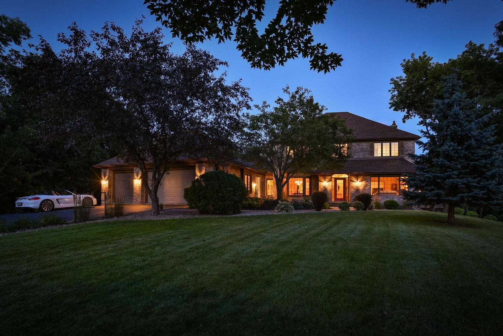 Property Photo: 1000 Cox Farm Road MN 55356