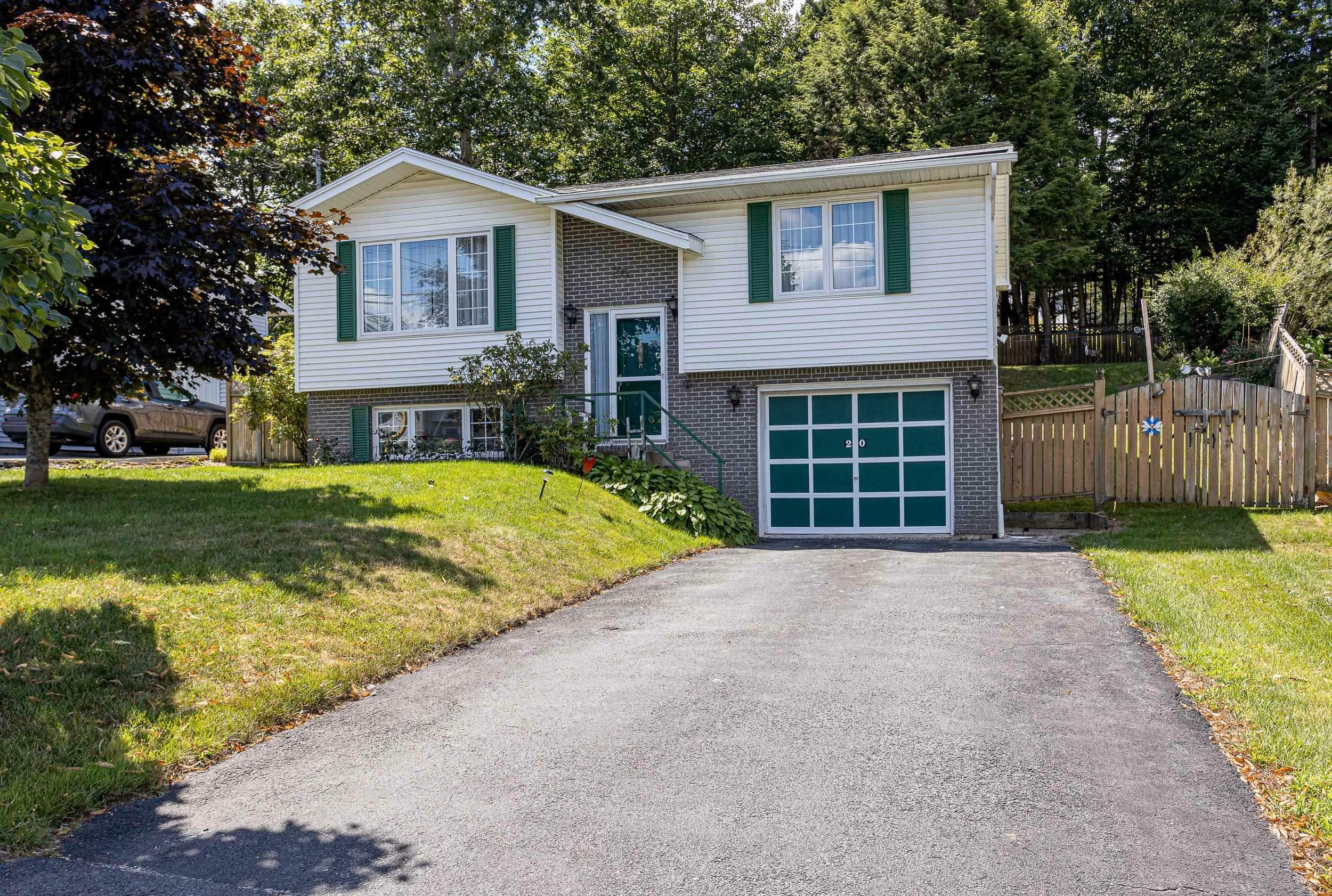 Property Photo: 20 Millwood Drive NS B4E 2V3