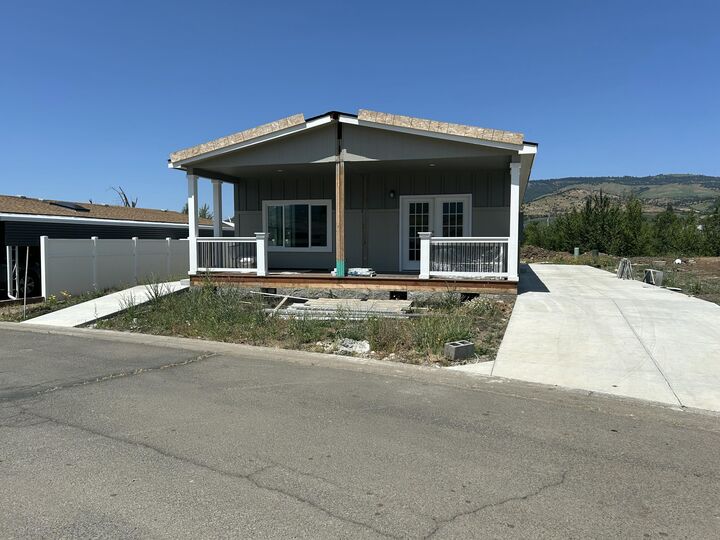 333 Mountain View Drive 36  Talent OR 97540 photo