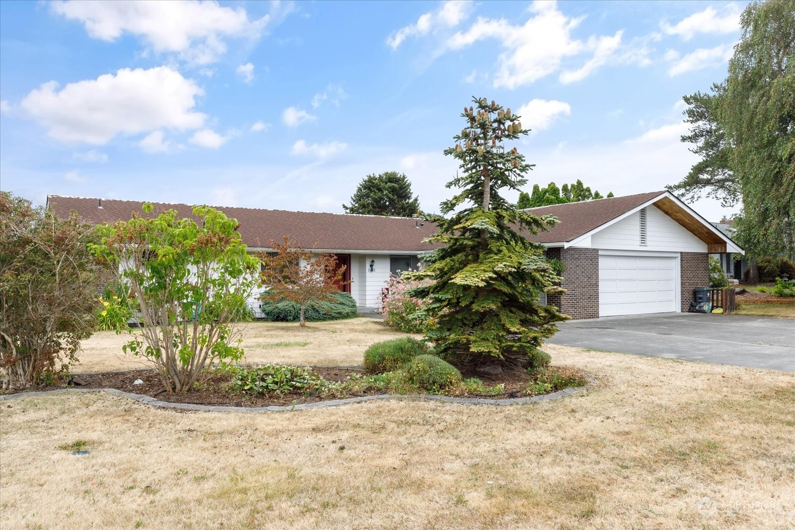 Property Photo:  2282 Fairway Lane  WA 98277 