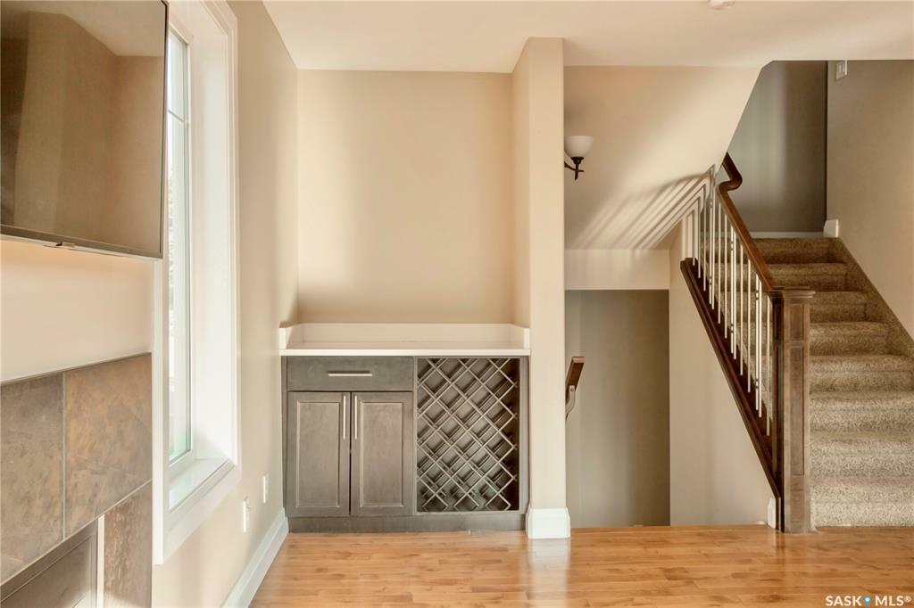 Property Photo:  525 Hunter Road 106  SK S7T 0M3 