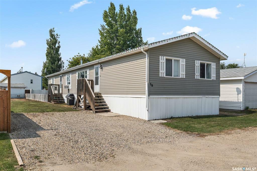 Photo de la propriété:  50 Mulberry Road  SK S7B 0A4 