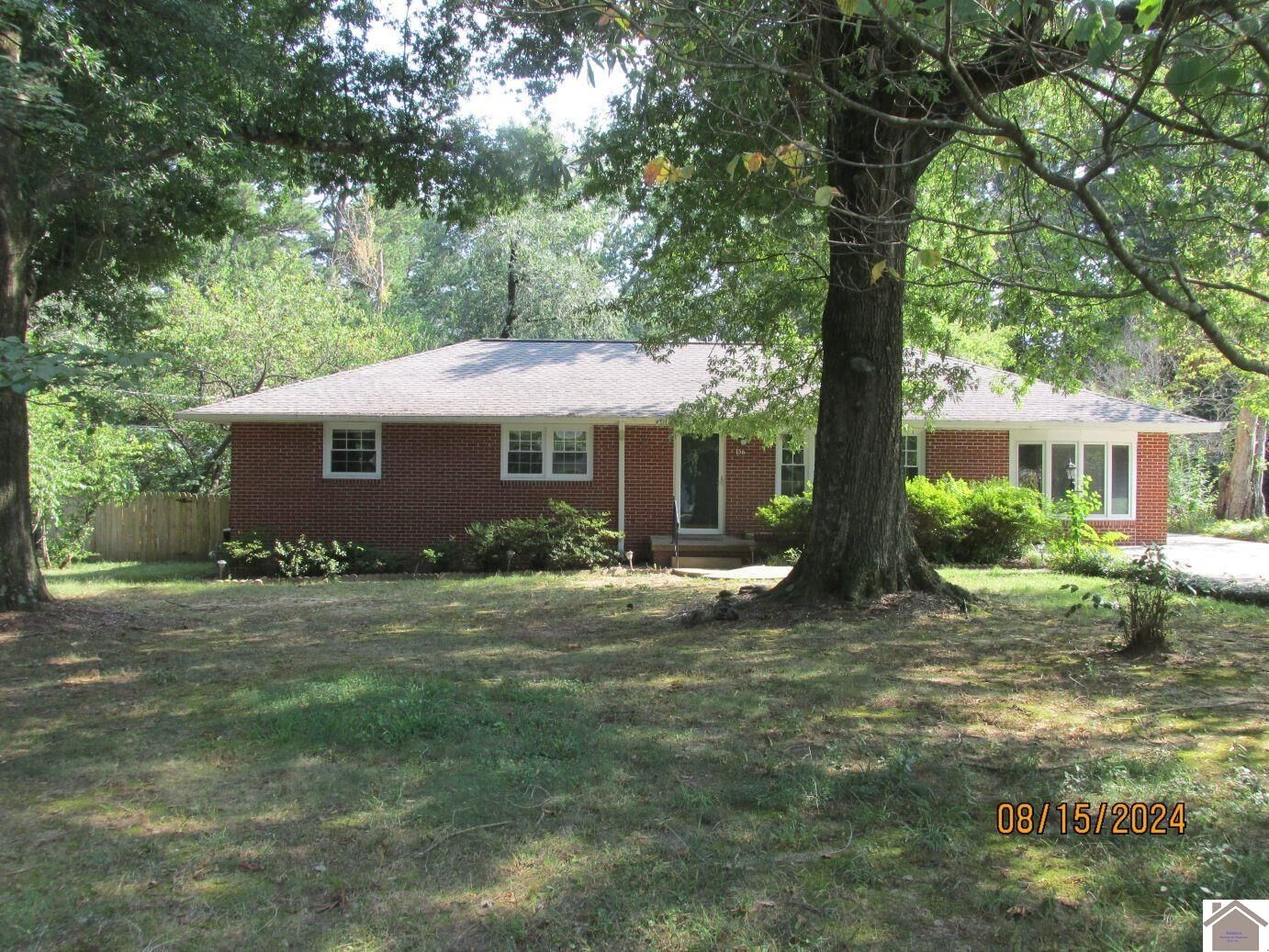 Property Photo:  156 Calvert Dr  KY 42003 