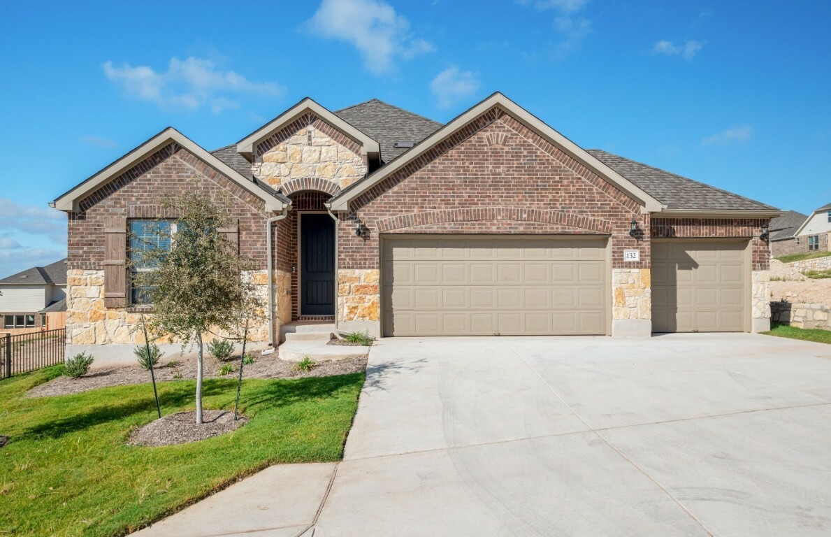 Property Photo: 132 Elm View Drive TX 78628