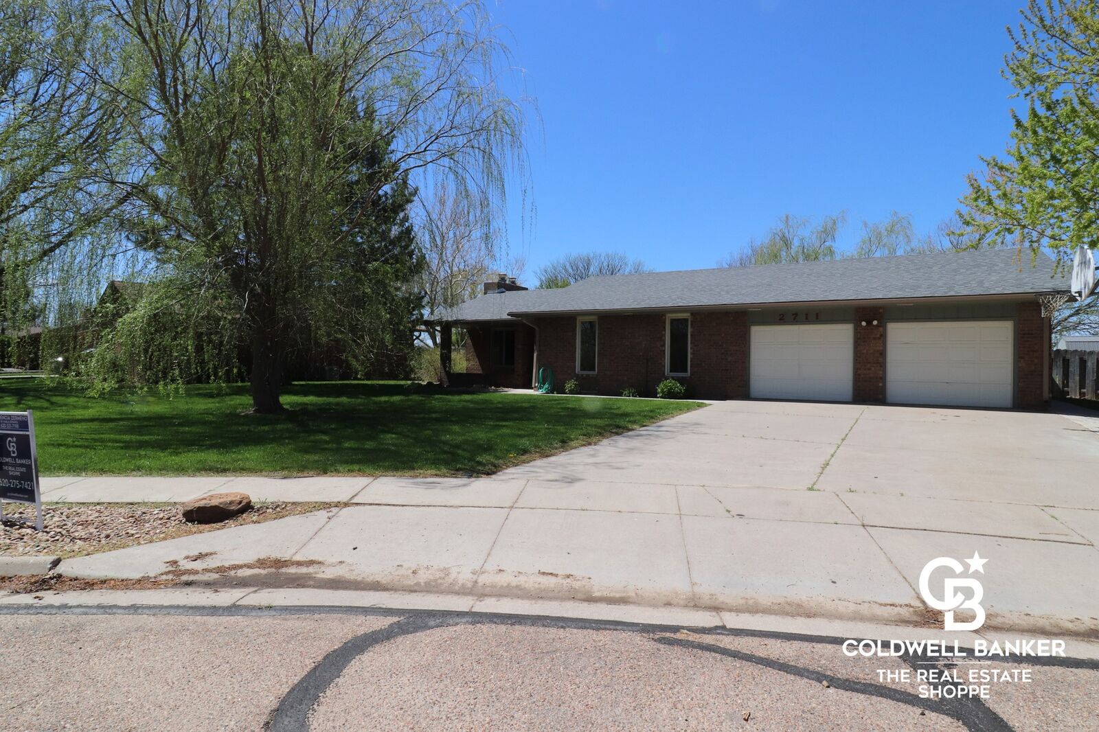 Property Photo:  2711 N Koster Street  KS 67846 