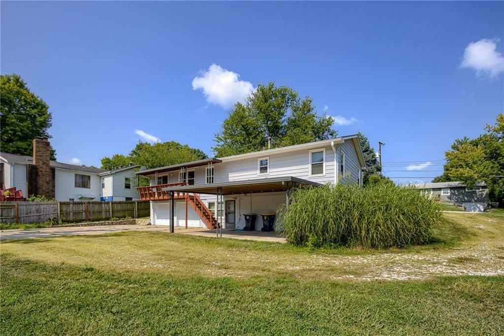 Property Photo:  5519 Meadowbrook Road NE  MO 64119 