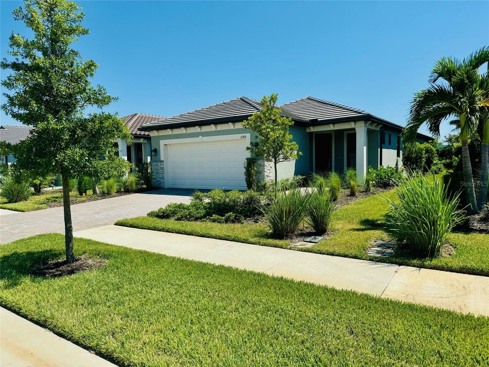 Property Photo:  6305 Winding Pine Drive  FL 34275 