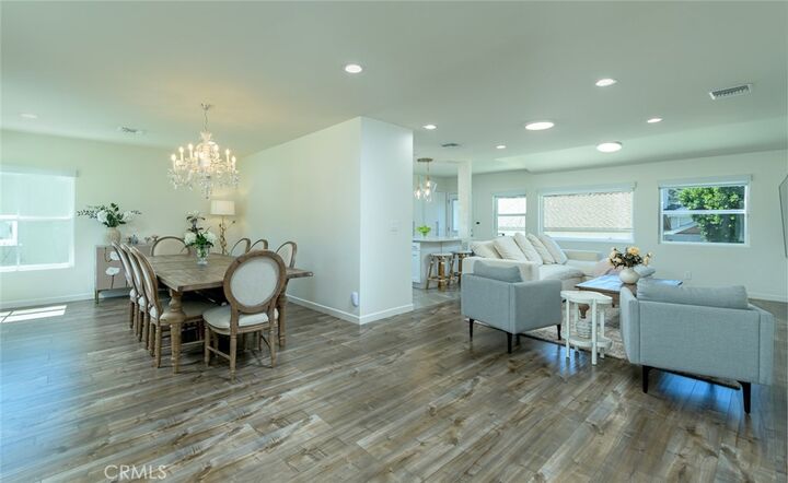 Property Photo: 2924 Manhattan Avenue CA 91214