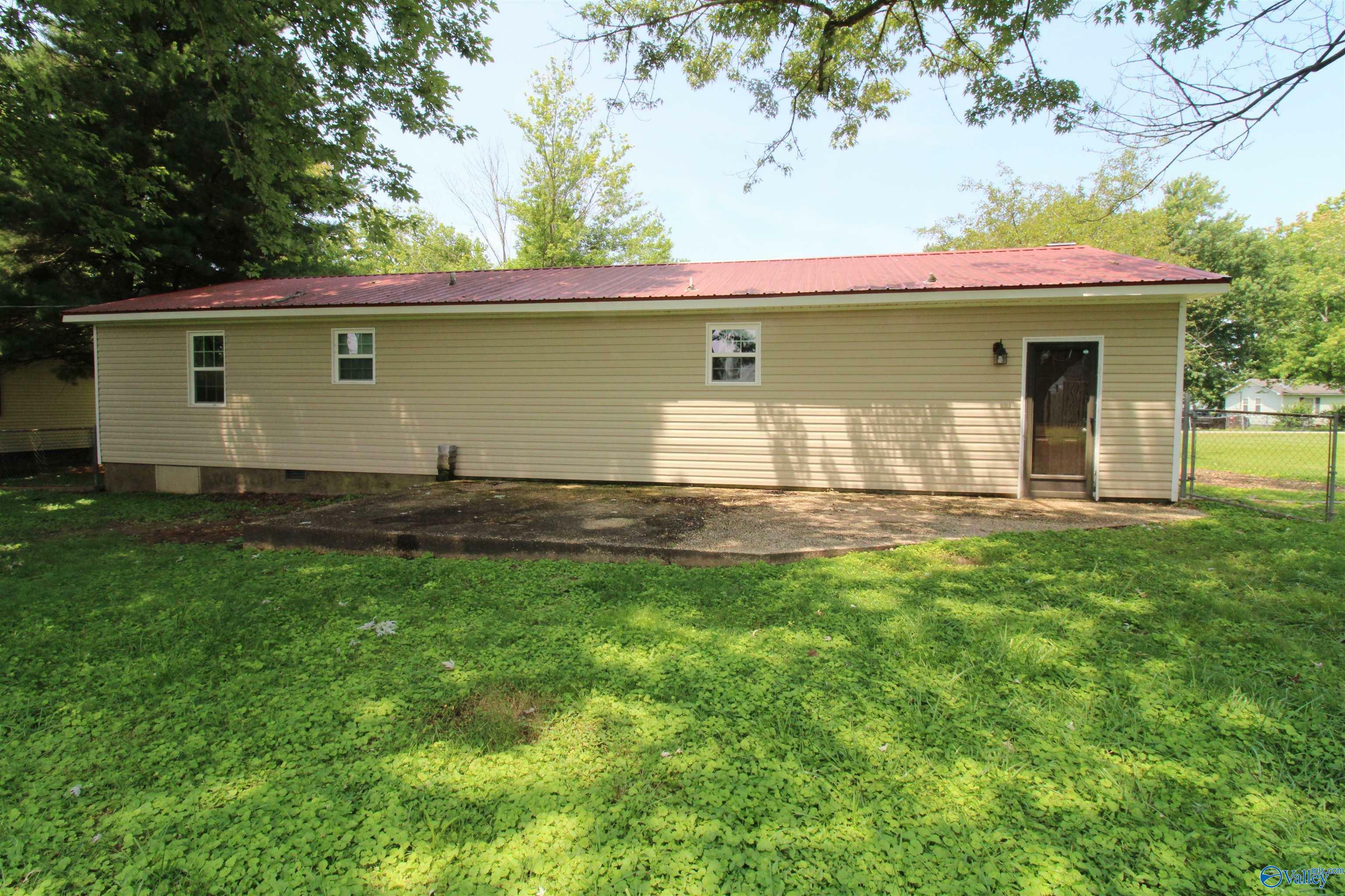 Property Photo:  29324 8th Avenue  AL 35739 