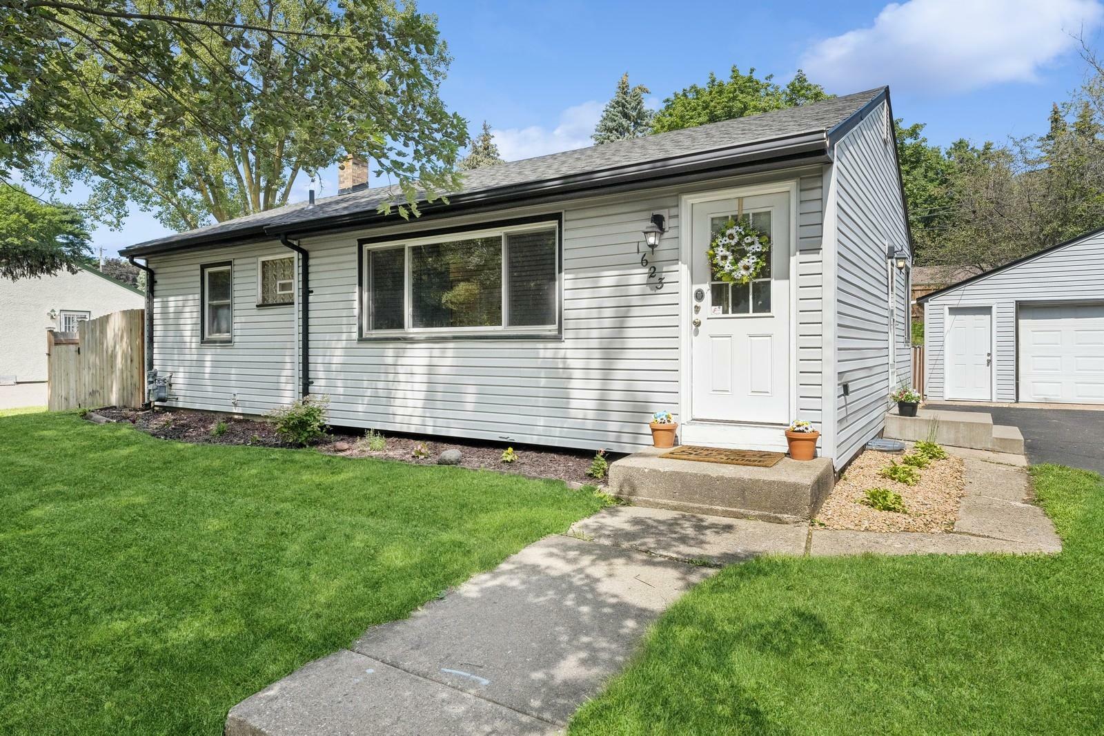 Property Photo:  1623 Gervais Avenue  MN 55109 