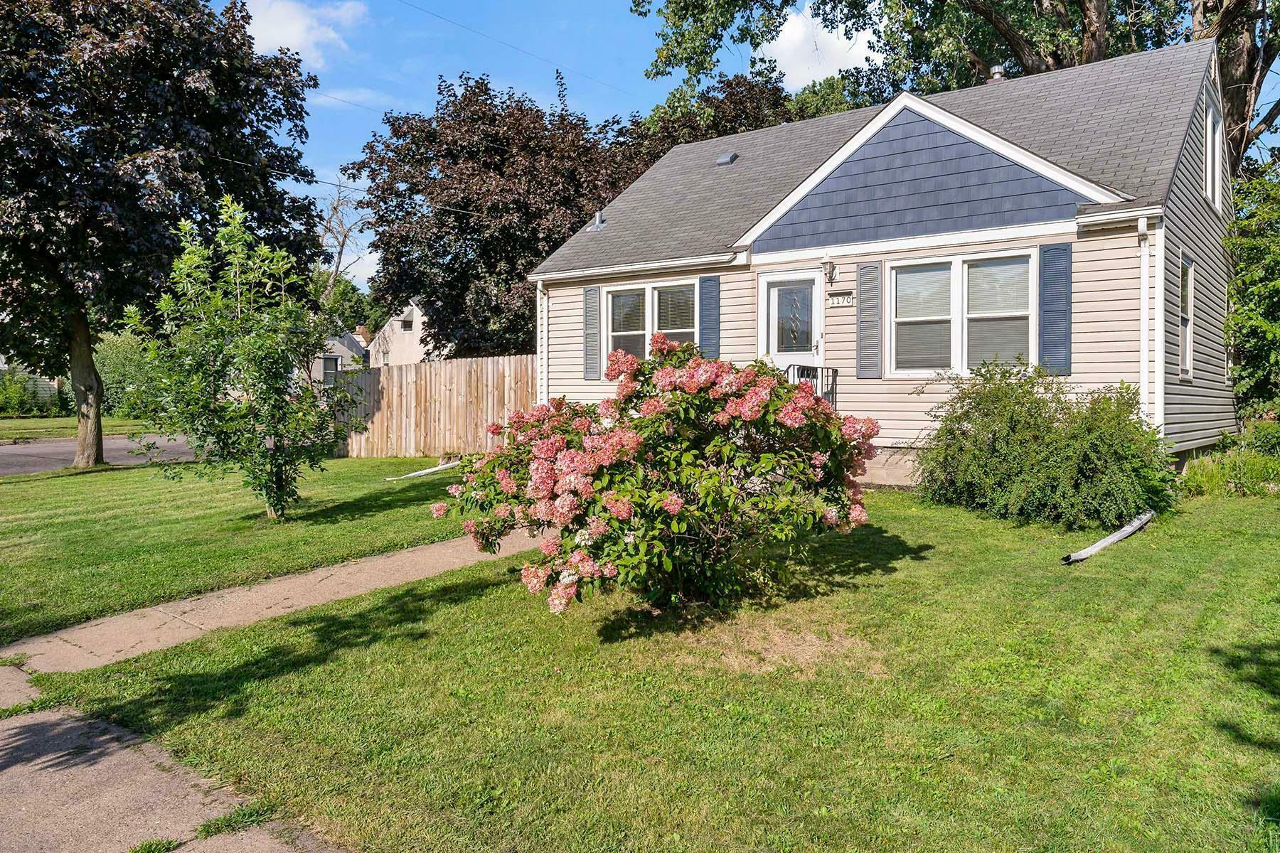 Property Photo:  1170 Flandrau Street  MN 55106 