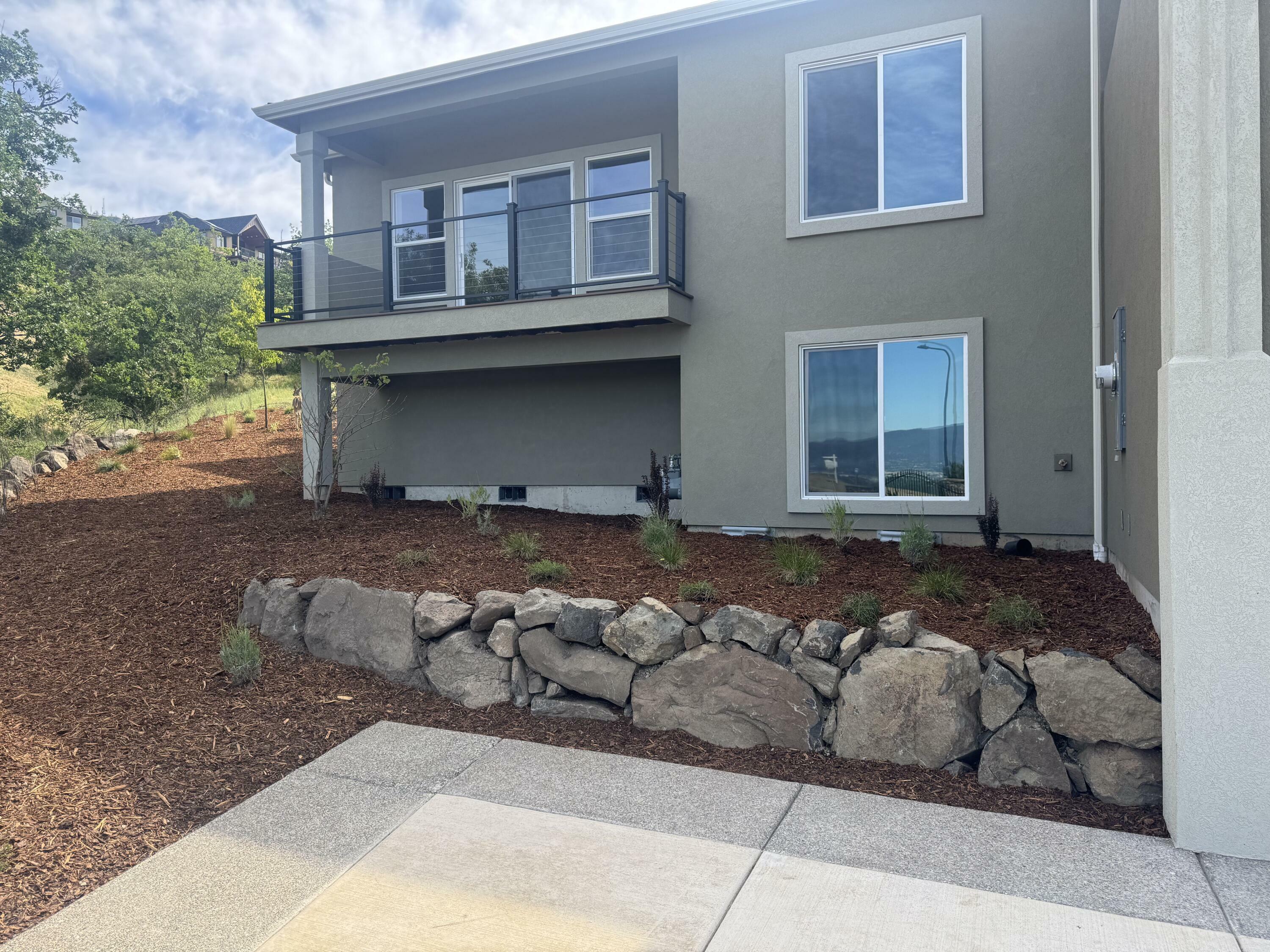 Property Photo: 4386 Murryhill Terrace OR 97504