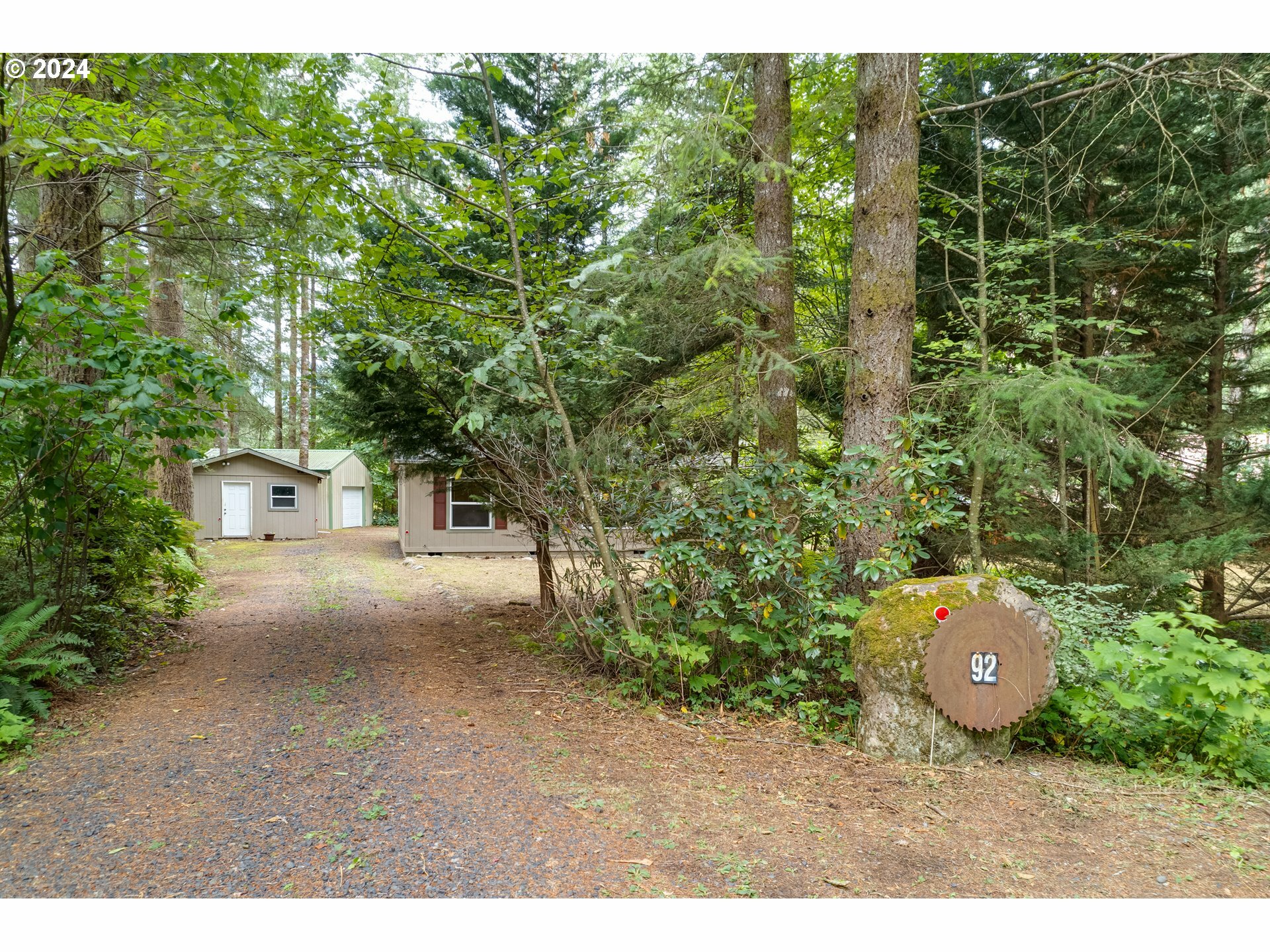 92 Dougan Falls Ln  Washougal WA 98671 photo