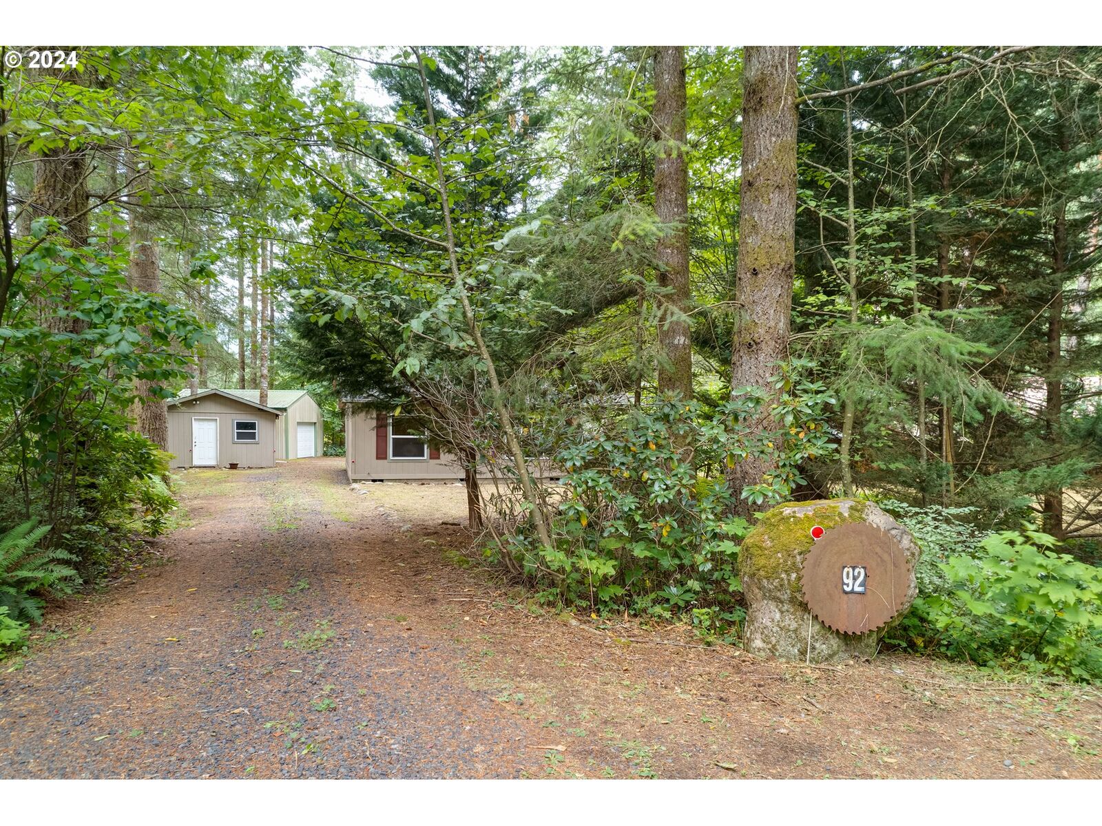 Property Photo: 92 Dougan Falls Ln WA 98671