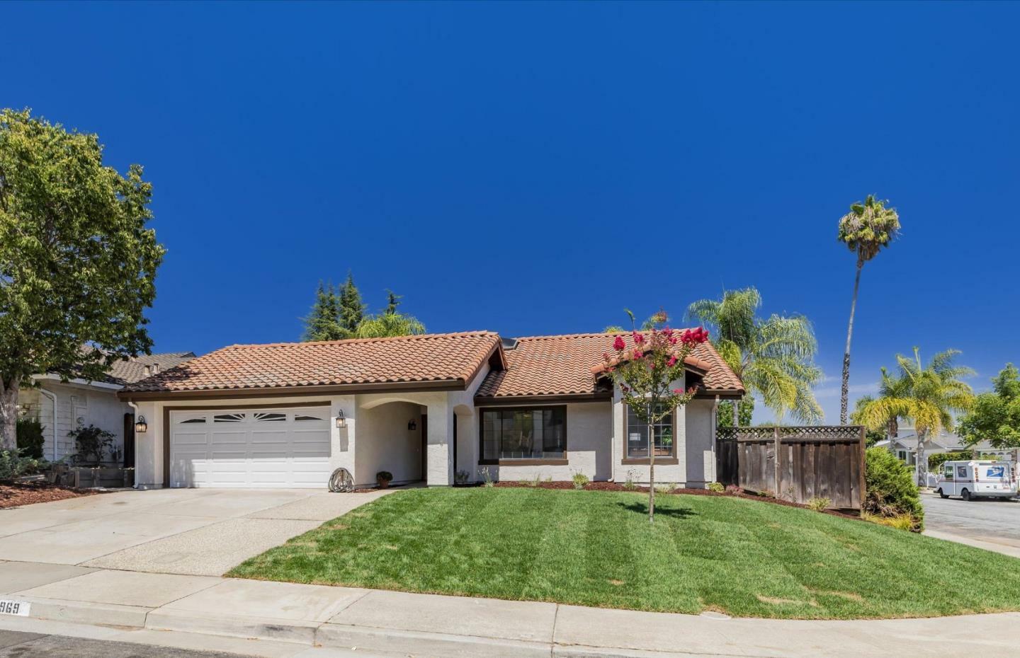 Property Photo:  969 Foothill Drive  CA 95123 