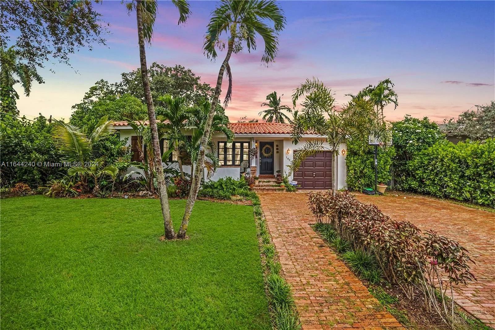Property Photo: 168 South Dr FL 33166