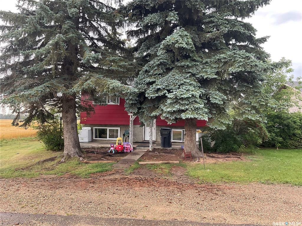 6011 Neufeld Avenue  Waldheim SK S0K 4R0 photo