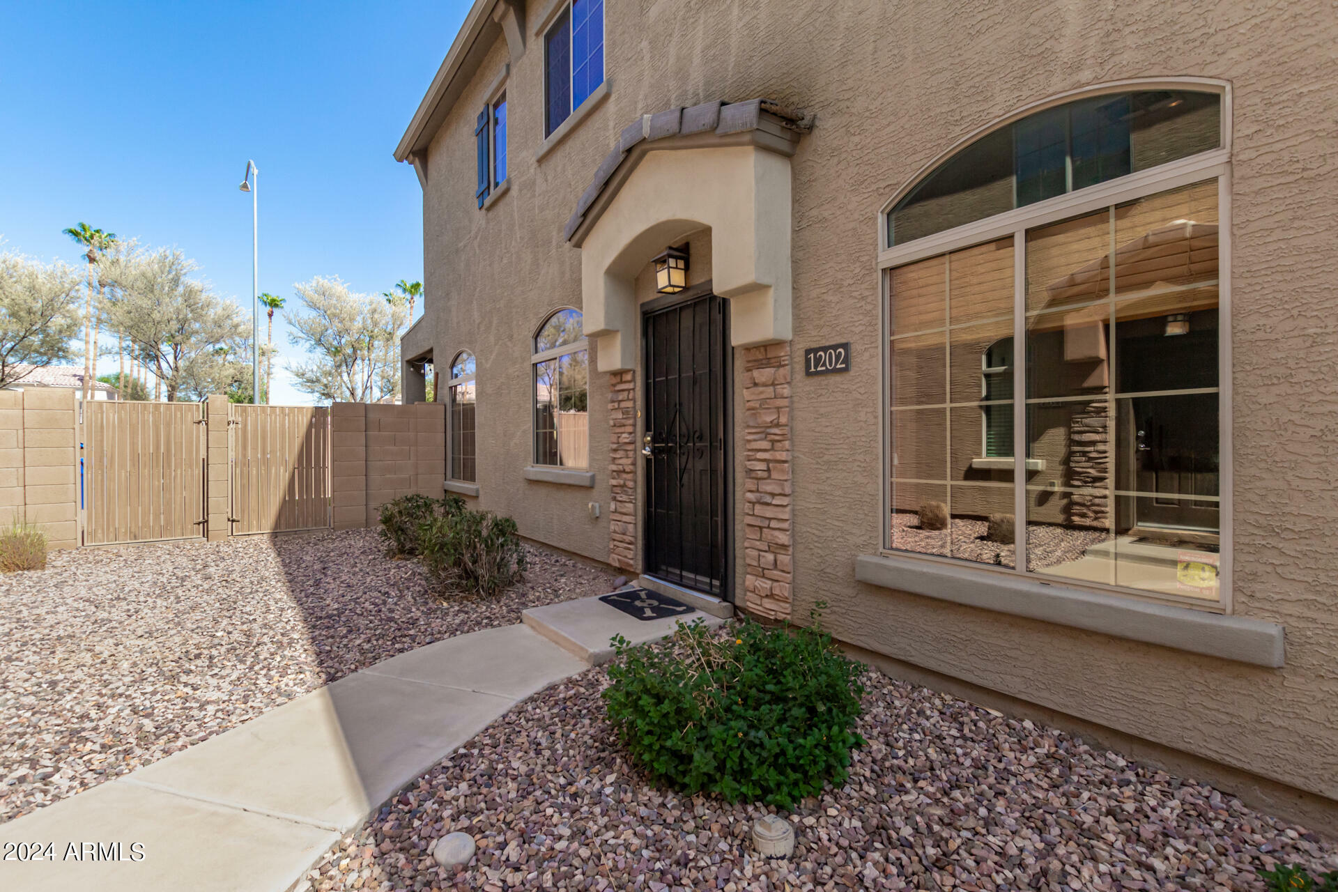 Property Photo:  1350 S Greenfield Road 1202  AZ 85206 