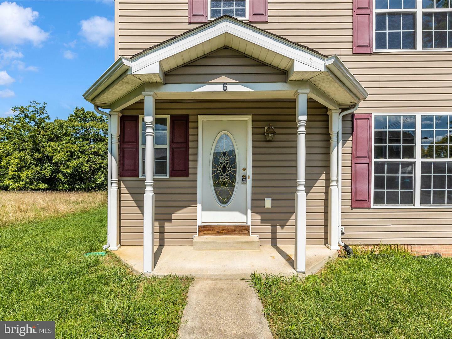 Property Photo:  6 Stevenson Street  WV 25425 