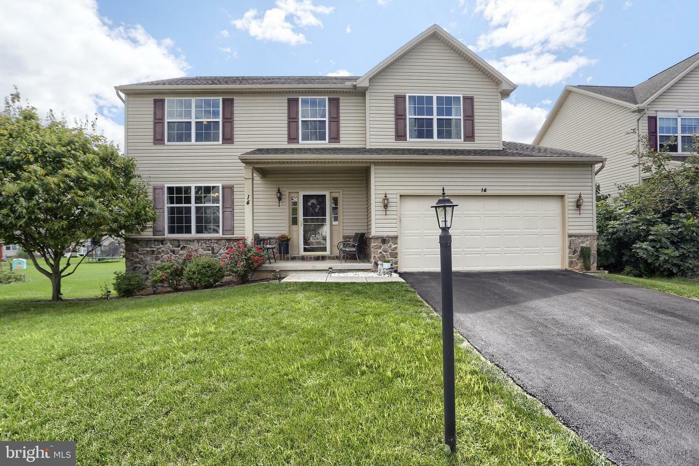 14 Hamlet Circle  Mechanicsburg PA 17050 photo