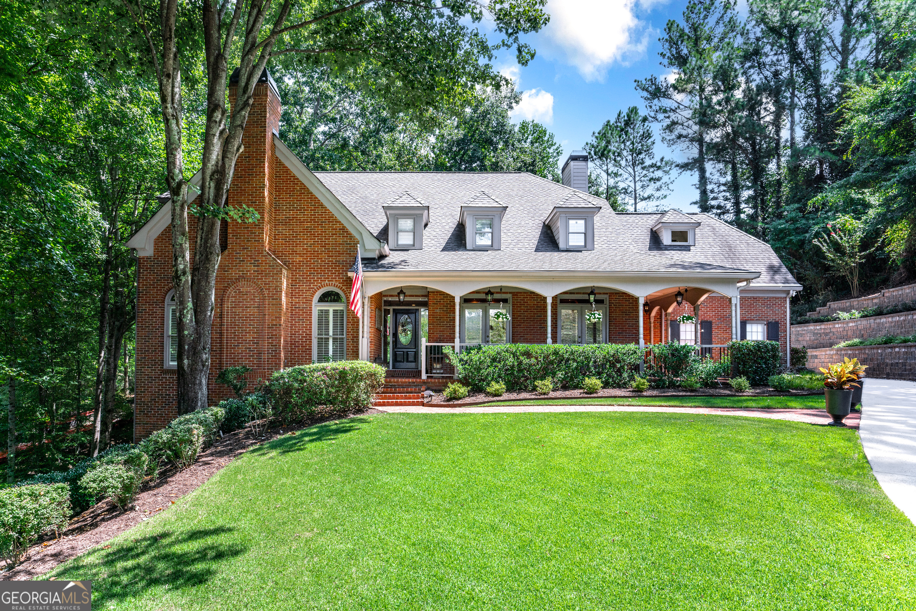 Property Photo:  210 Grogans Lake Point  GA 30350 