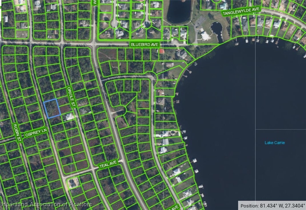 Property Photo:  1051 Redbird Street  FL 33852 