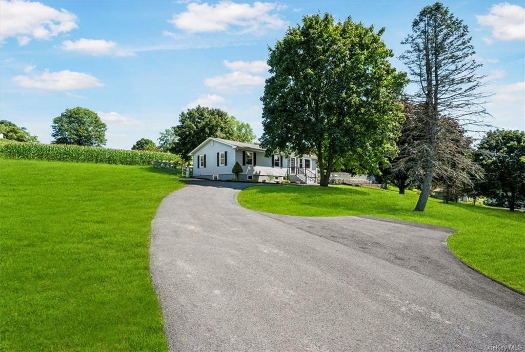 Property Photo:  346 Arcadia Road  NY 10924 