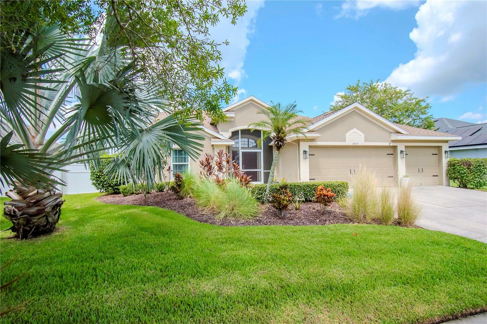 Property Photo:  3407 Pendleton Way  FL 34639 