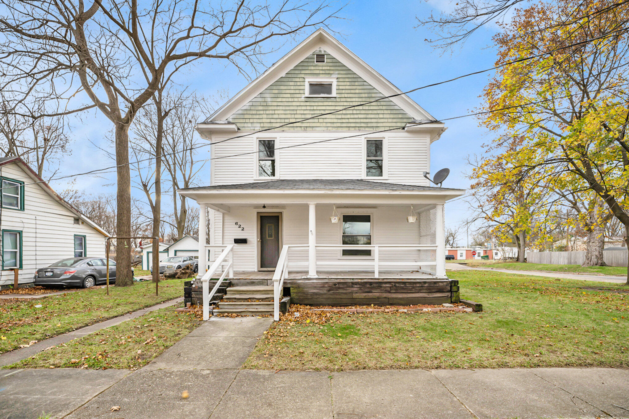 Property Photo: 622 Oak Street MI 49093