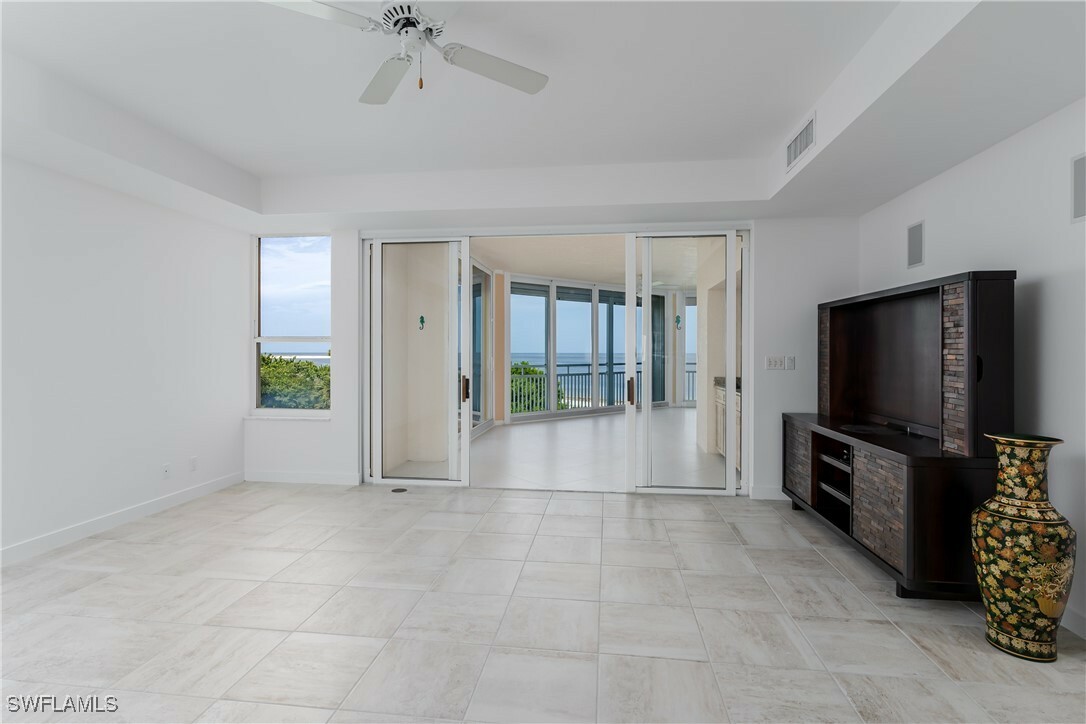 Property Photo:  6000 Royal Marco Way 346  FL 34145 