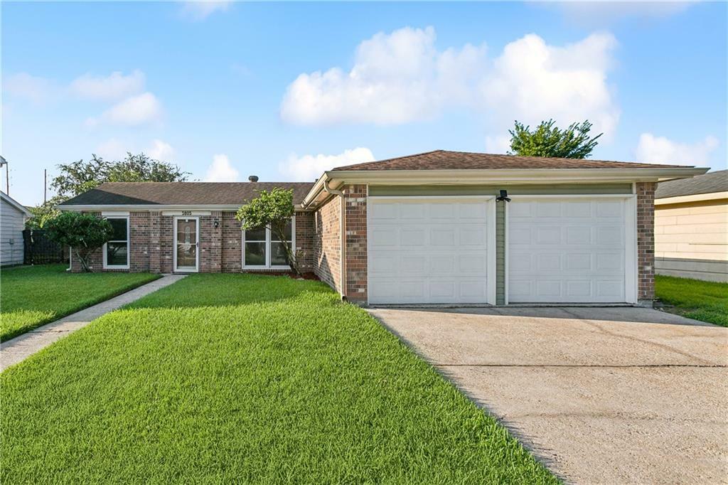 3805 Greenbriar Lane  Harvey LA 70058 photo