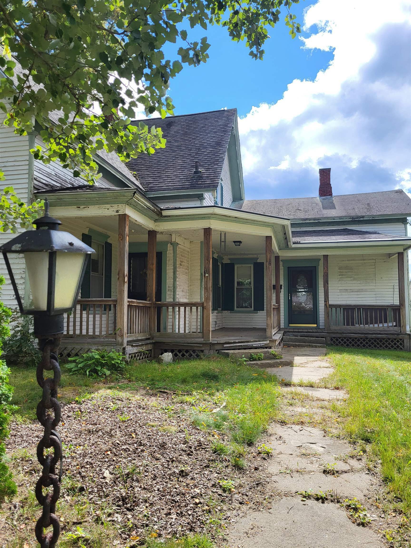 Property Photo:  16 Maple Street  NH 03598 