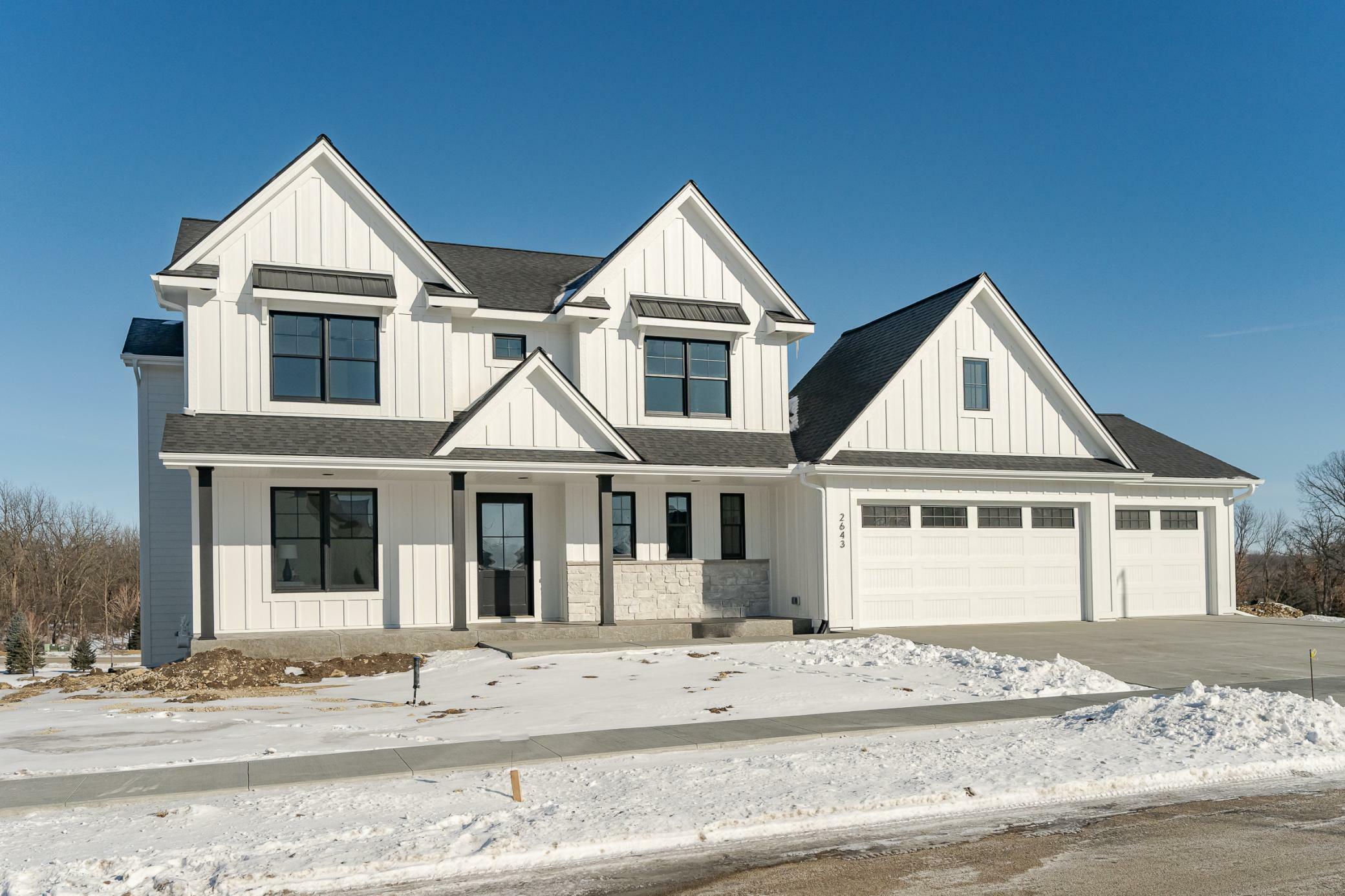 Property Photo:  2643 Timber Oaks Road SW  MN 55902 