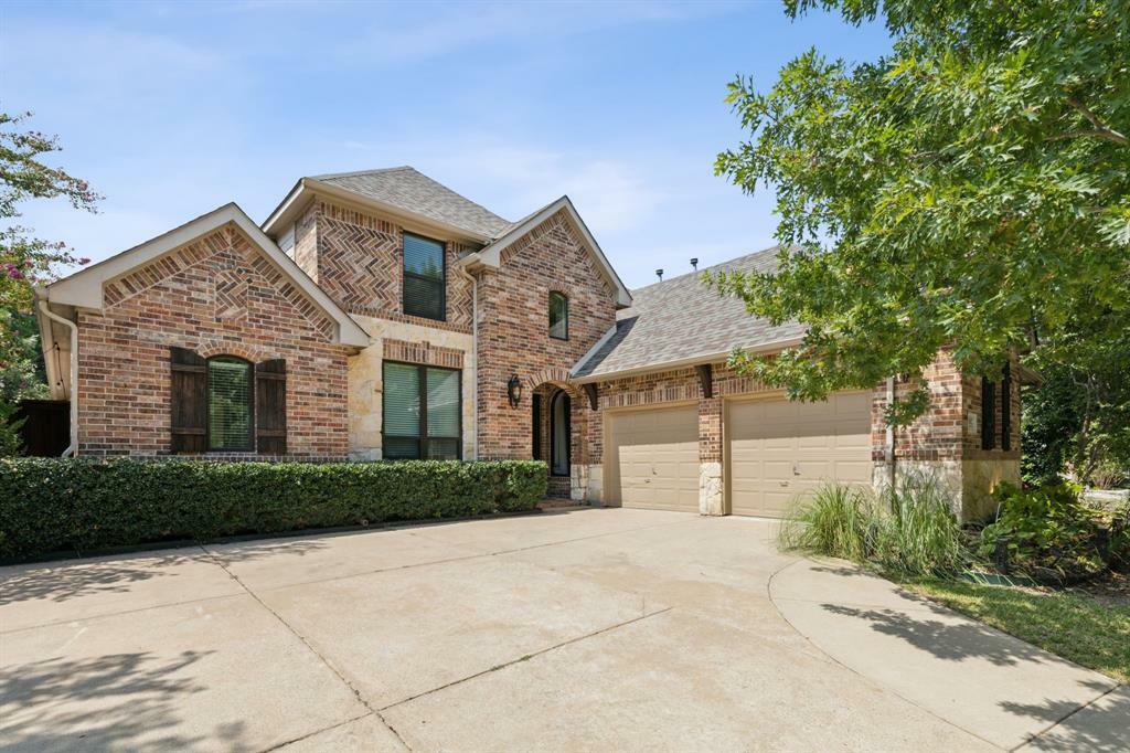 Property Photo:  612 University Drive  TX 75013 