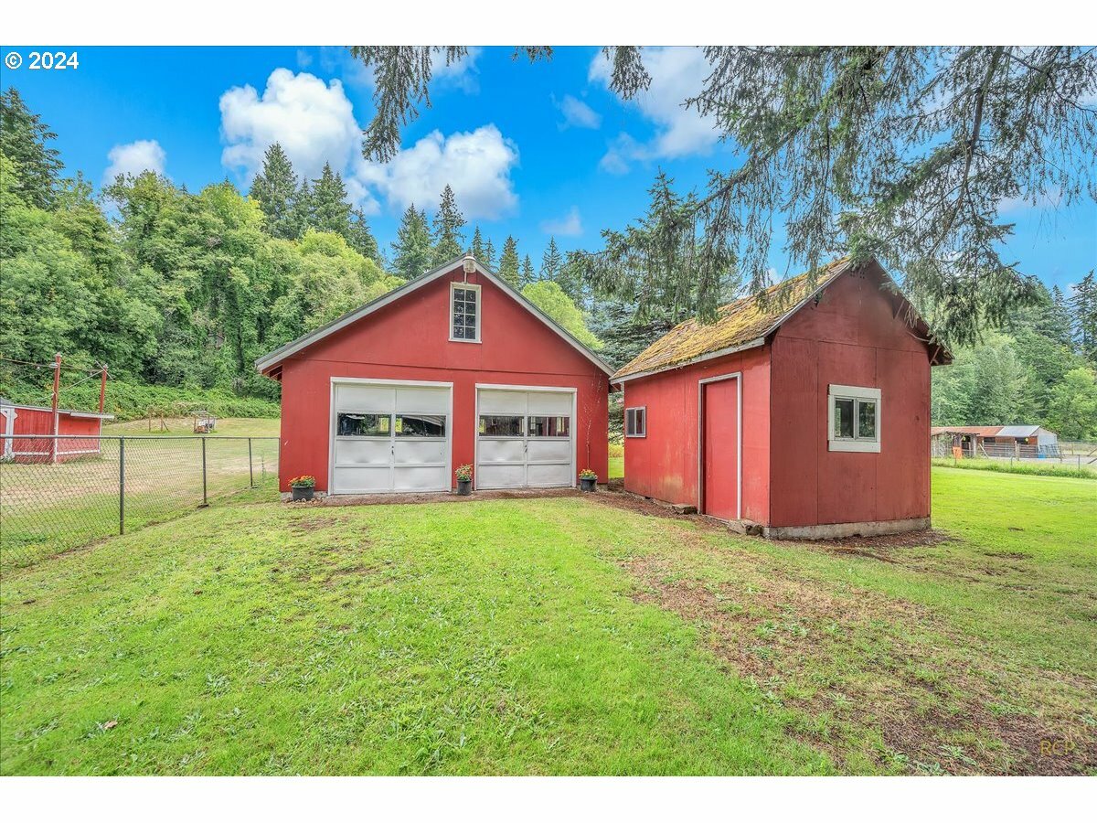 Property Photo:  13025 NE Salmon Creek Ave  WA 98686 