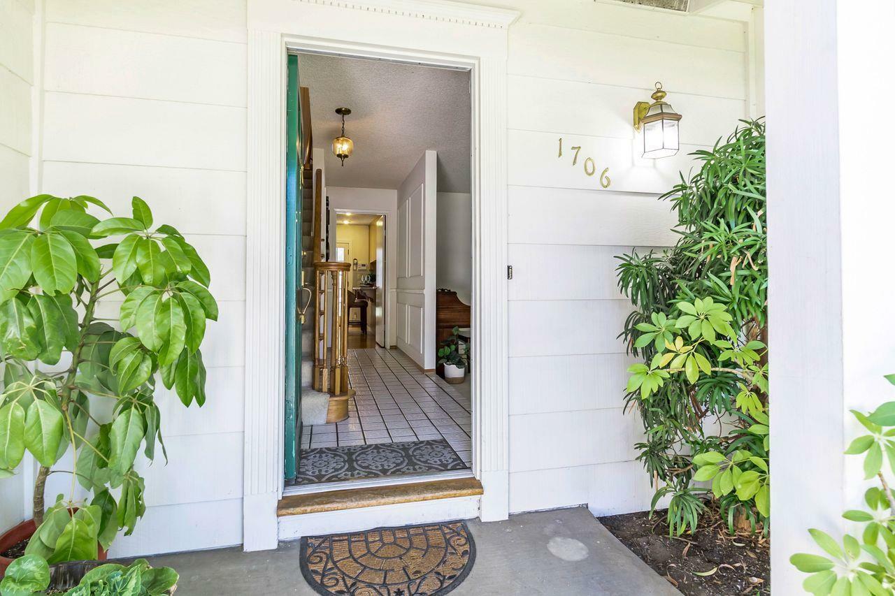 Property Photo:  1706 Grizilo Drive  CA 95124 